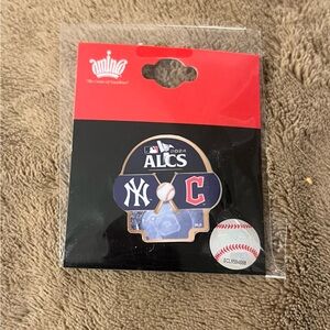 ALCS 2024 Baseball Pin - NY Yankees vs Cleveland Guardians